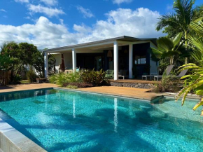 Villa Acacias - Piscine et vue panoramique